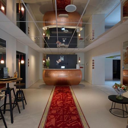 Hotel La Fabrique La Rochelle  Bagian luar foto