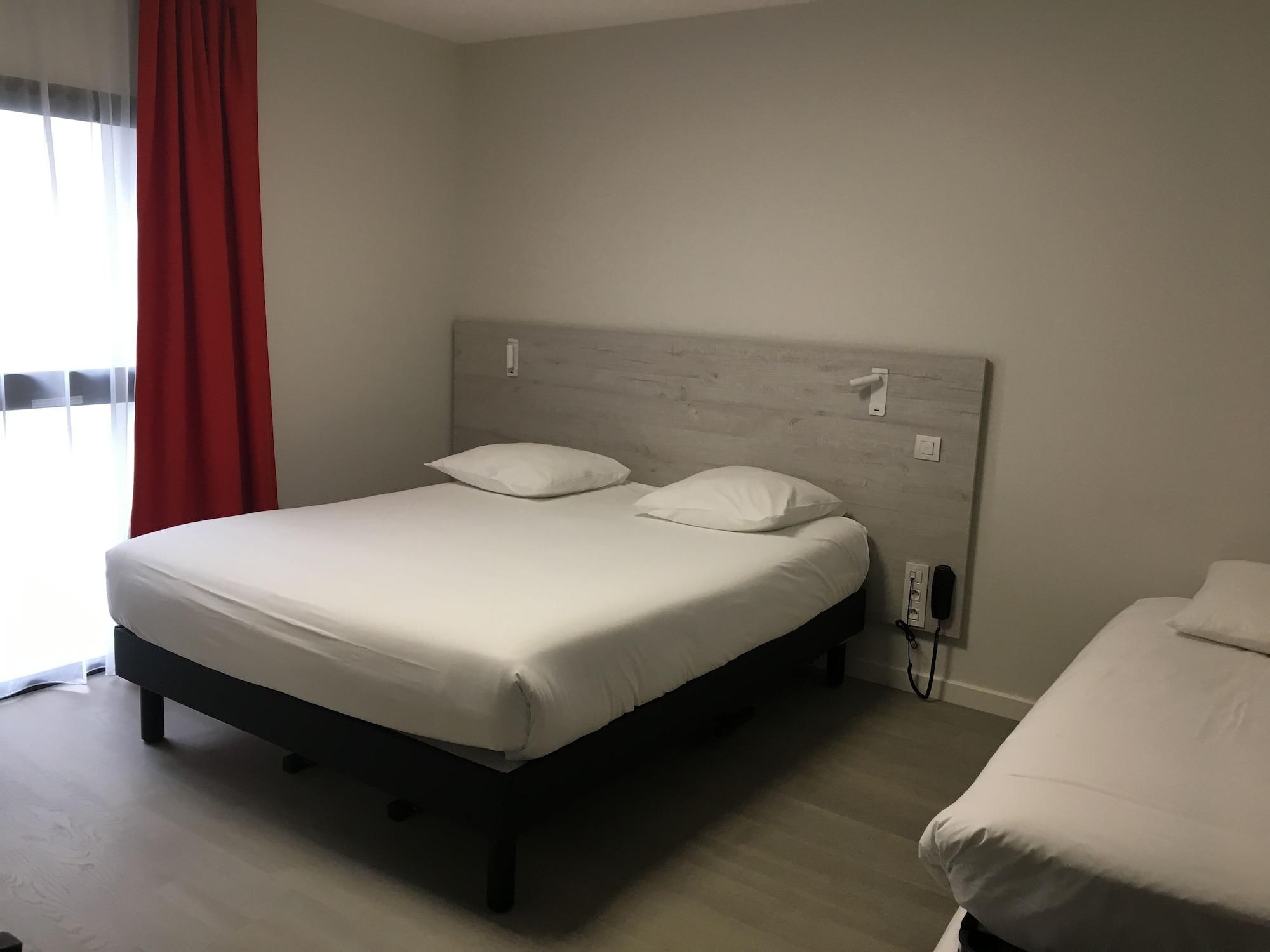 Hotel La Fabrique La Rochelle  Bagian luar foto