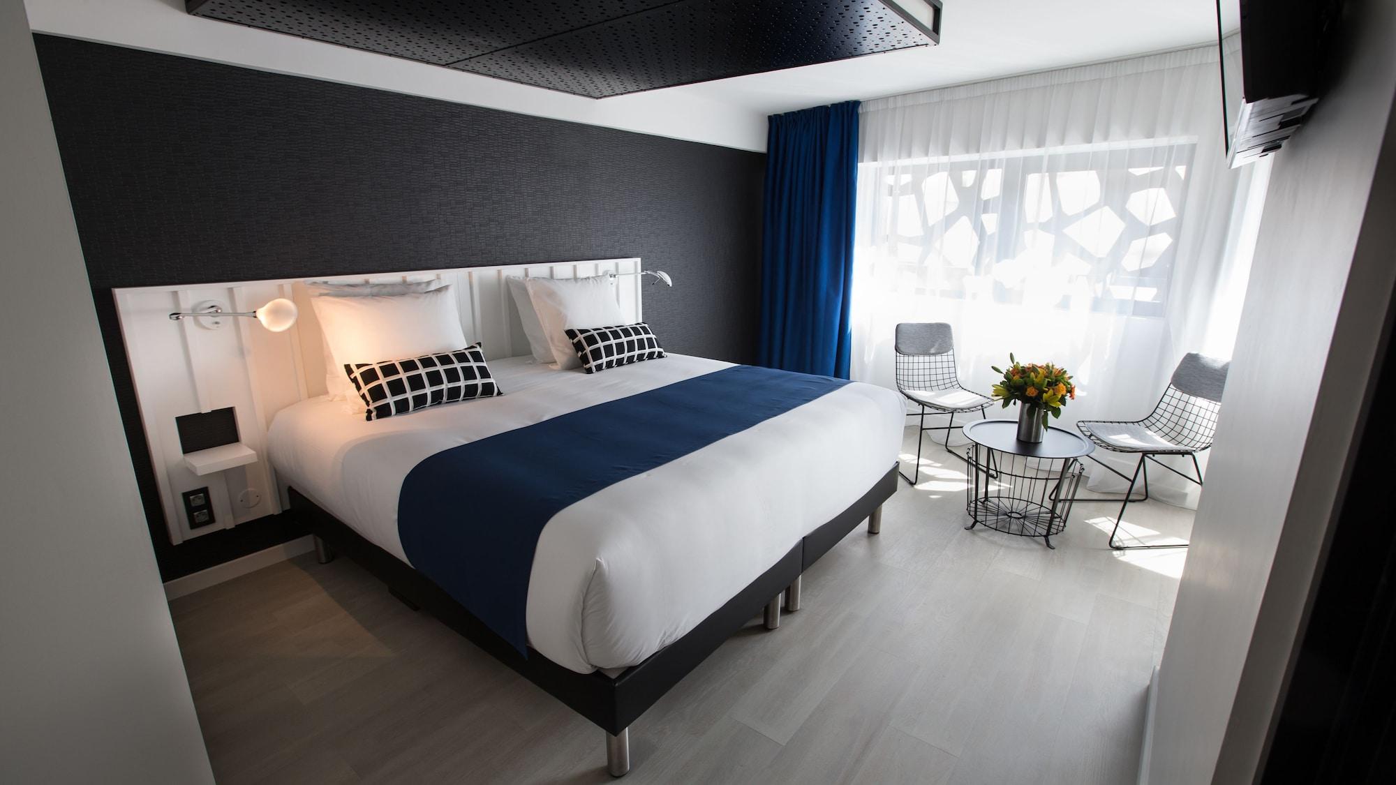 Hotel La Fabrique La Rochelle  Bagian luar foto