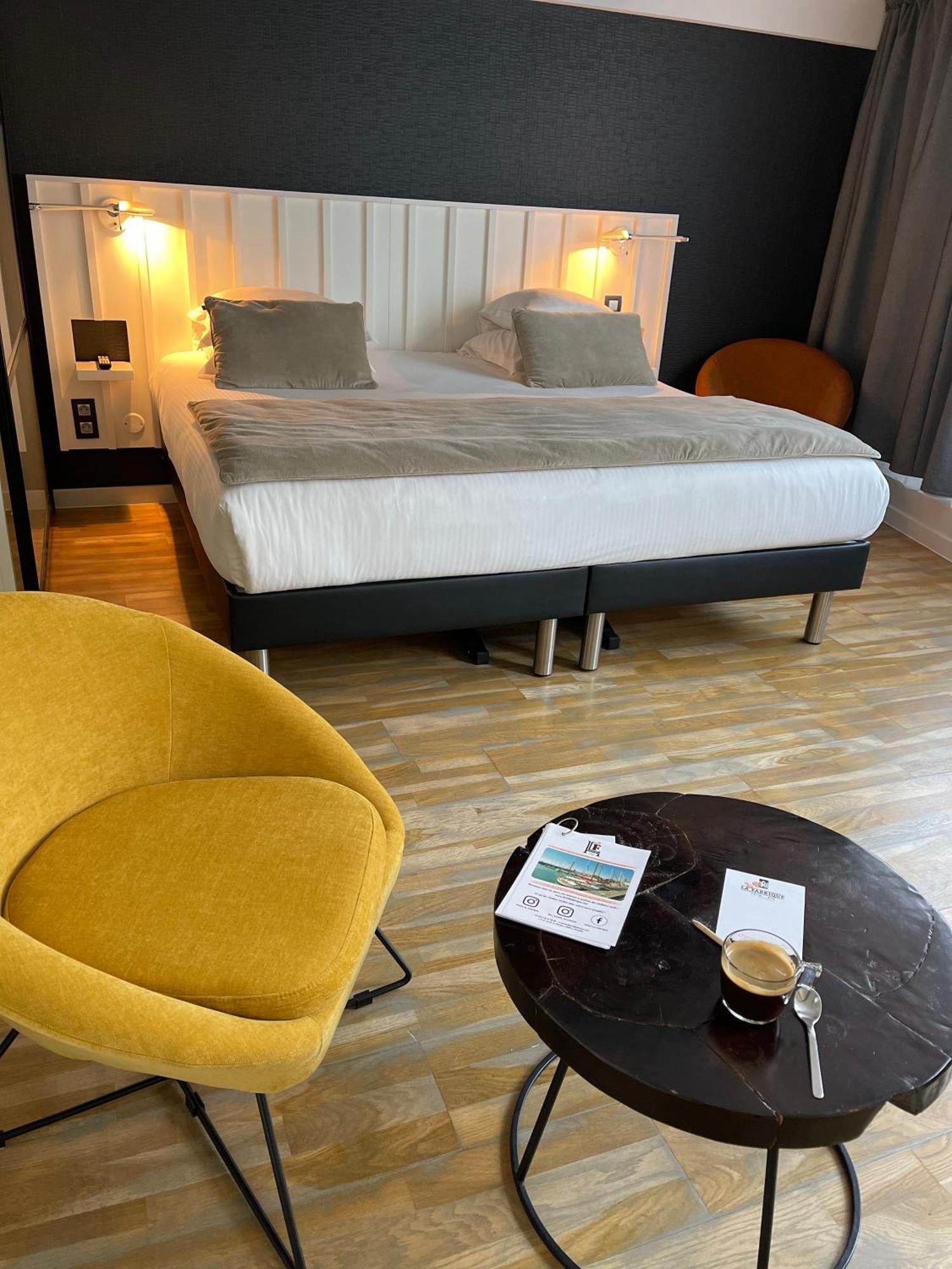Hotel La Fabrique La Rochelle  Bagian luar foto