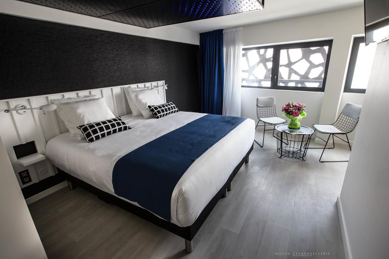 Hotel La Fabrique La Rochelle  Bagian luar foto