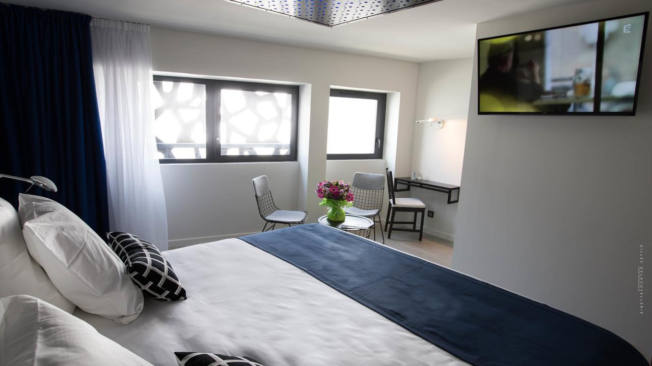Hotel La Fabrique La Rochelle  Bagian luar foto